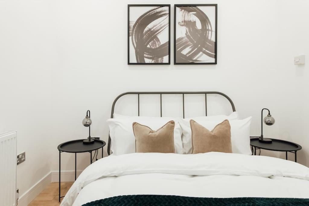 Stylish 2 Bedroom Flat In Ilford, London Dış mekan fotoğraf